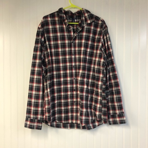 Gap Men's Black and Red Plaid Long Sleeve Button Down Shirt XL Classic Fit - Picture 1 of 4